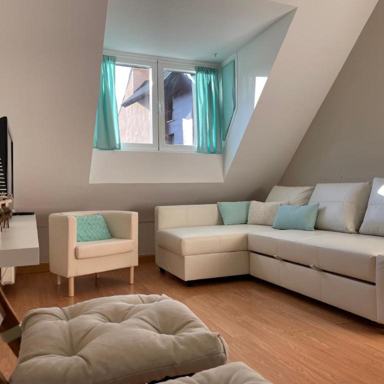 HOUSE TUVESA PREMIUM 1 DORMITORIO WIFI Y PARKING GRATiS - Apartamento de 1 dormitorio - 27