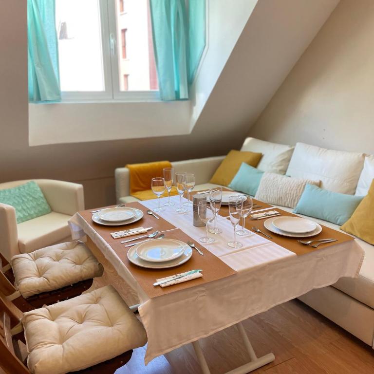 HOUSE TUVESA PREMIUM 1 DORMITORIO WIFI Y PARKING GRATiS - Apartamento de 1 dormitorio - 18