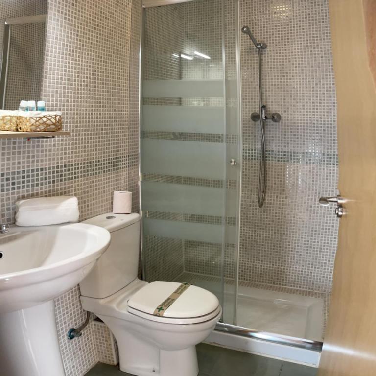 HOUSE TUVESA PREMIUM 1 DORMITORIO WIFI Y PARKING GRATiS - Apartamento de 1 dormitorio - 44