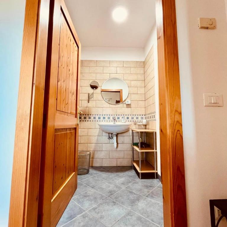 Residence Salvadori - Habitación Doble Grande - 5