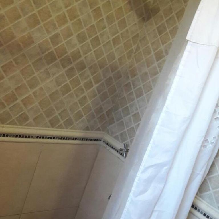 Tu casa ideal para el verano en Necochea cerca de la playa y del parque - Three-Bedroom House - 2