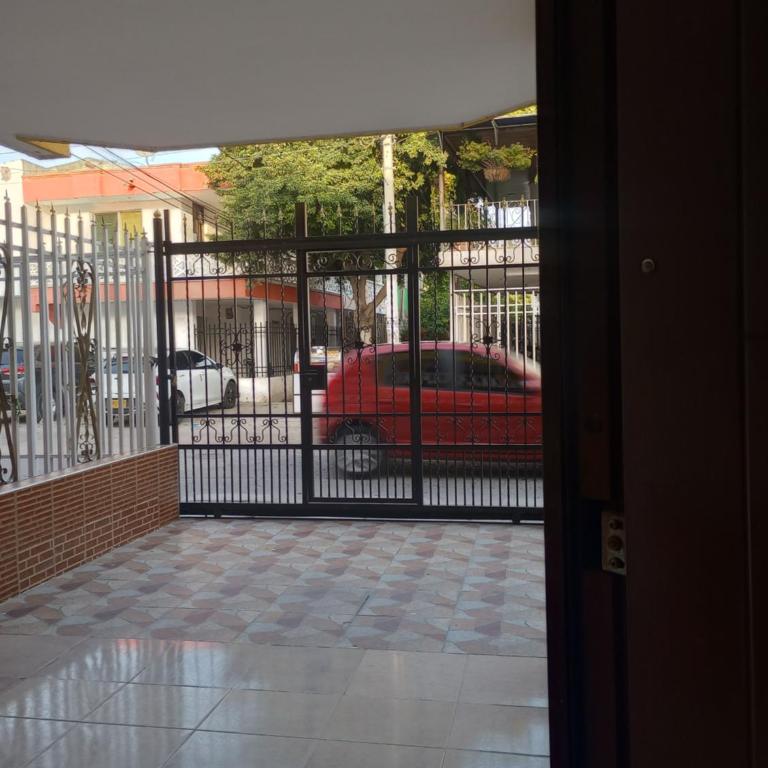 Hermosa Casa en Santa Marta - Casa de 5 dormitorios - 2