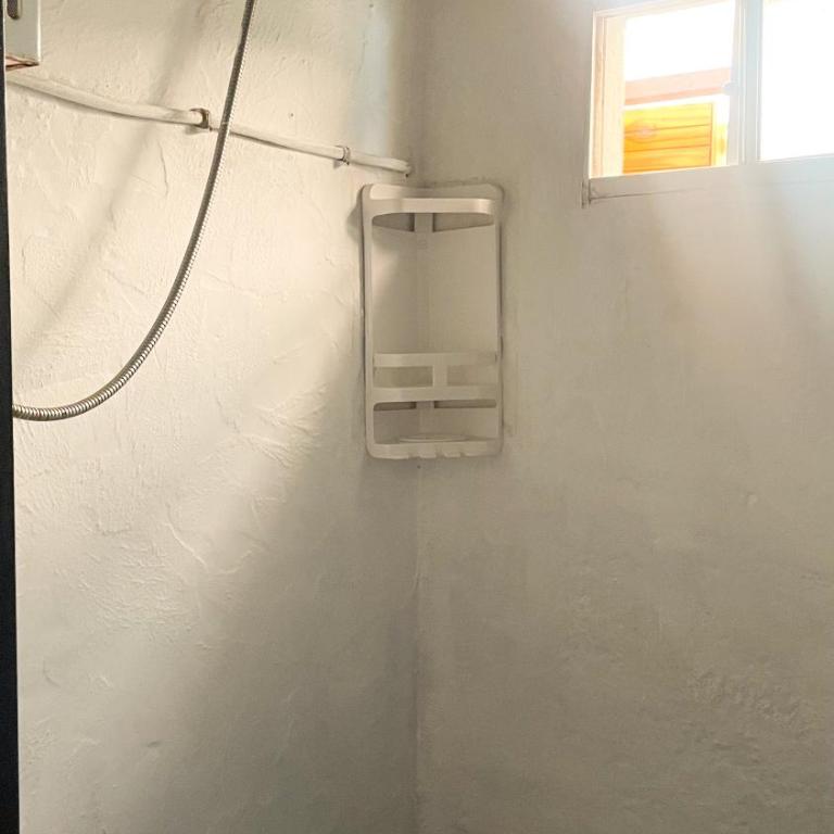 El Bonito Hostel - Bed in 8-Bed Dormitory Room - 4
