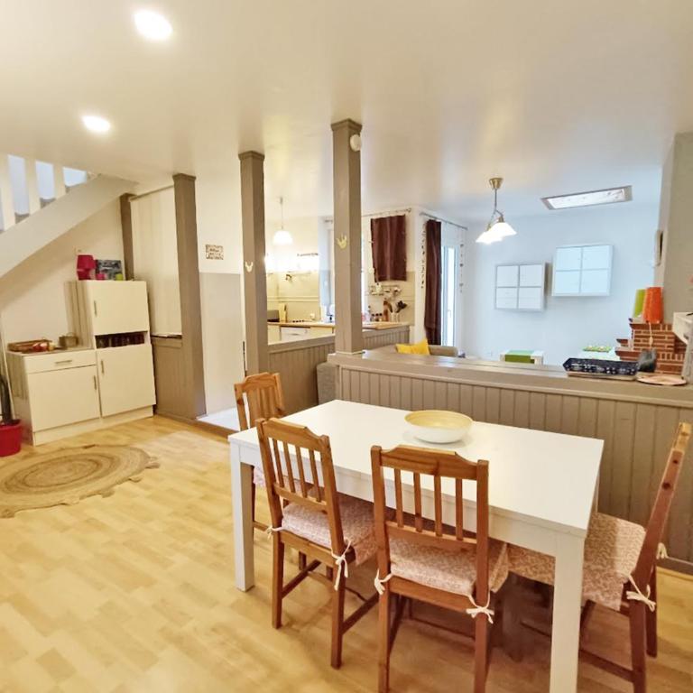 Les Estives, T2 bis, centre Luchon, wifi, 6 personnes - Appartamento - 17
