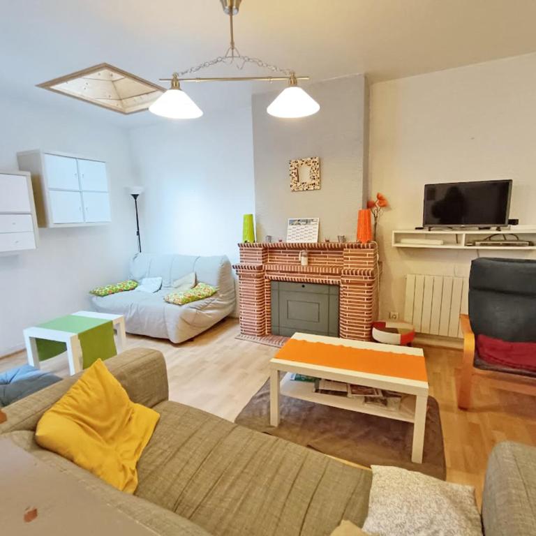 Les Estives, T2 bis, centre Luchon, wifi, 6 personnes - Appartamento - 12