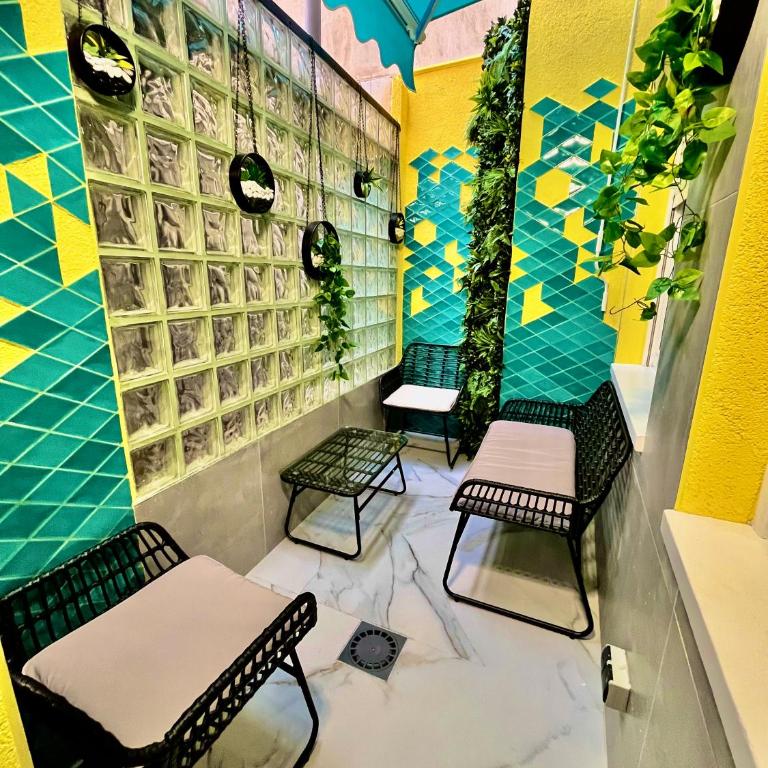 Alicante Central Market Suites - Suite with Terrace - 5