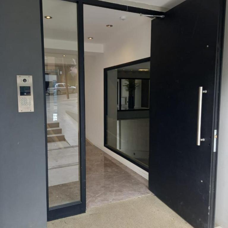 Hermoso Estudio en Barrio Residencial Céntrico - Apartamento de 1 dormitorio - 3