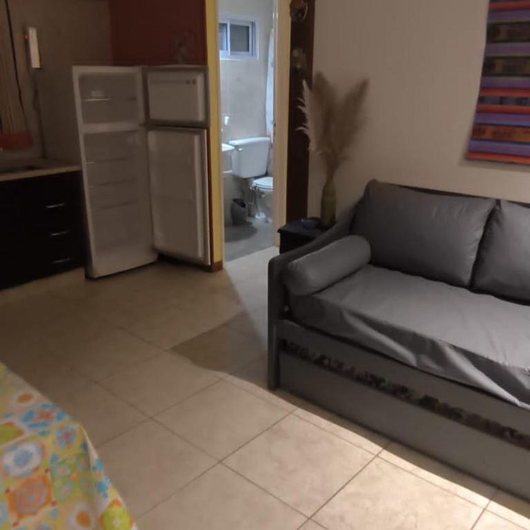 Casa de huéspedes con pileta. - Casa con 1 dormitorio - 16