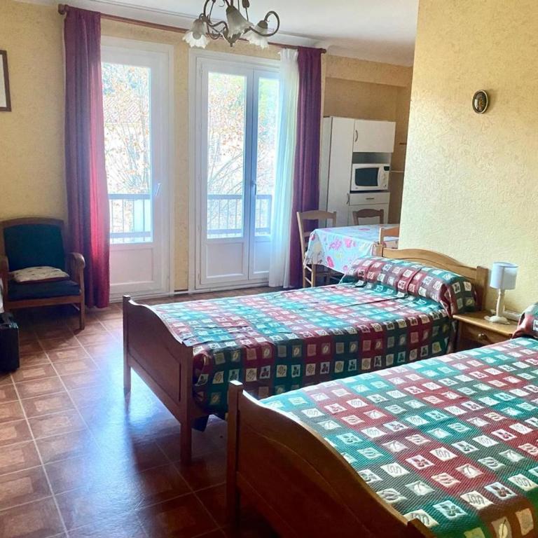 Studio aux Thermes avec Parking et WIFI - Studio - 1