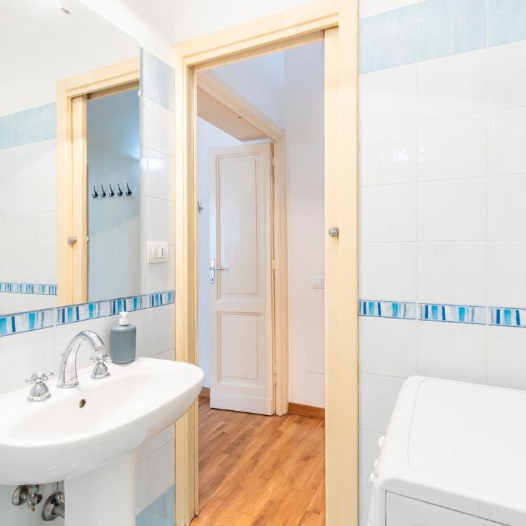 Casa Elena - ItalyHolidayHouse - Appartamento con 2 Camere da Letto - 9