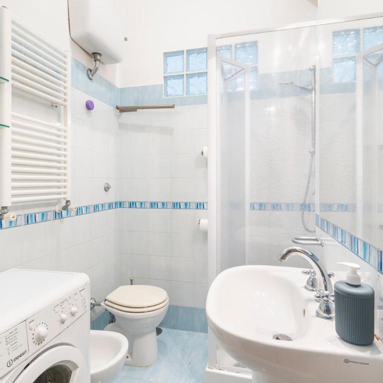 Casa Elena - ItalyHolidayHouse - Appartamento con 2 Camere da Letto - 10