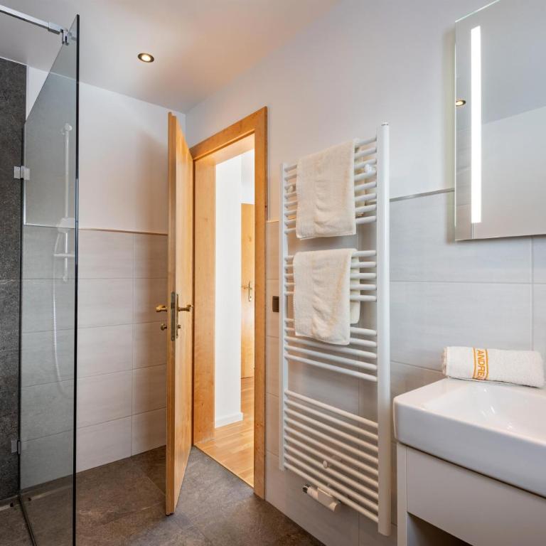 Chalet Andreashof - Ferienhaus mit Dusche - 19