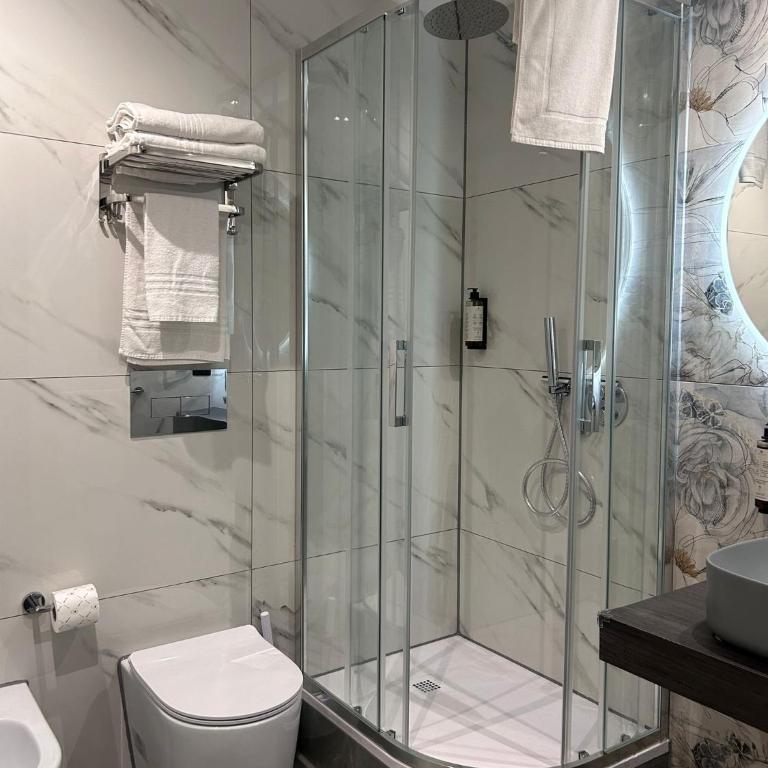 Karma6Rooms - in Sicilia nel centro di Catania - King Studio with Sofa Bed - 8