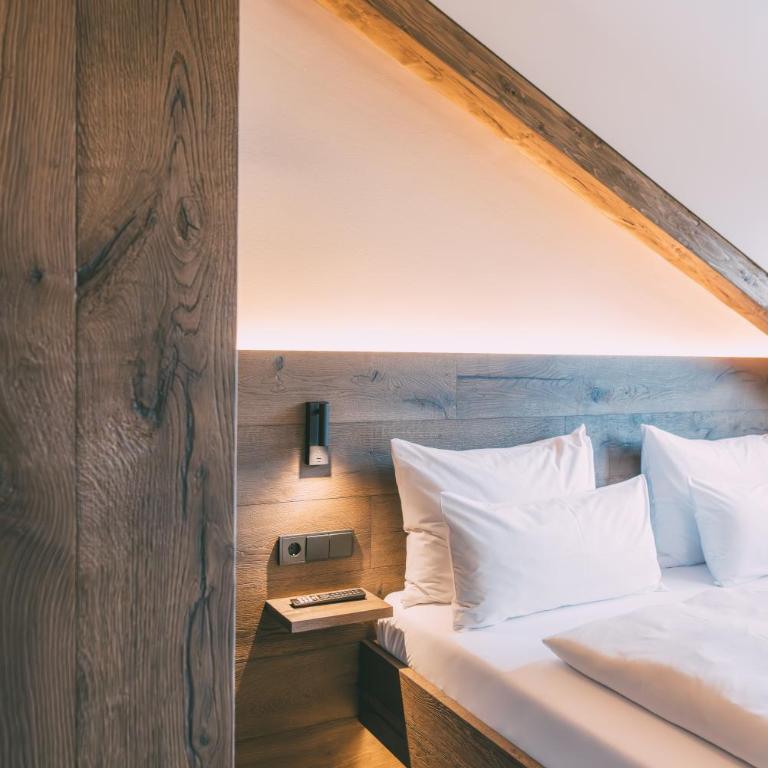 LIVALPIN Chalet - with private Sauna & Whirlpool - Three-Bedroom Chalet with Sauna, Whirlpool and Mountain View - 50