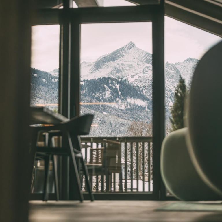 LIVALPIN Chalet - with private Sauna & Whirlpool - Three-Bedroom Chalet with Sauna, Whirlpool and Mountain View - 69