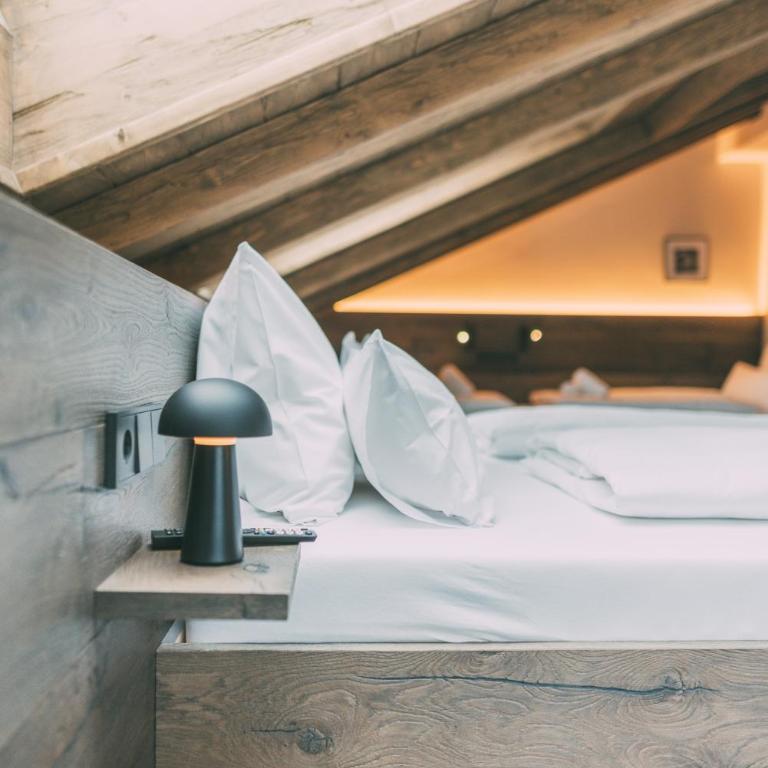 LIVALPIN Chalet - with private Sauna & Whirlpool - Three-Bedroom Chalet with Sauna, Whirlpool and Mountain View - 46