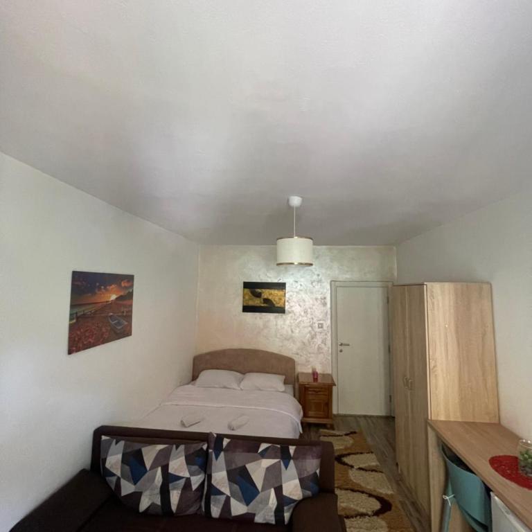 Apartments Lovcen - Studio with Sea View - 4