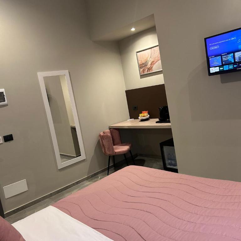 Karma6Rooms - in Sicilia nel centro di Catania - Economy Double or Twin Room - 2