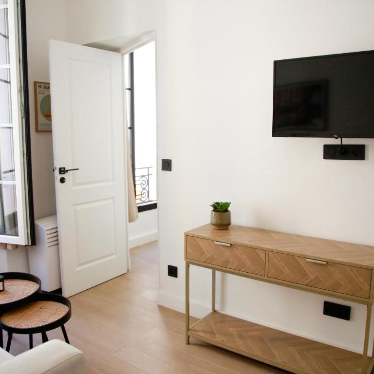 2P au coeur du Vieil Antibes - Appartement 1 Chambre - 4