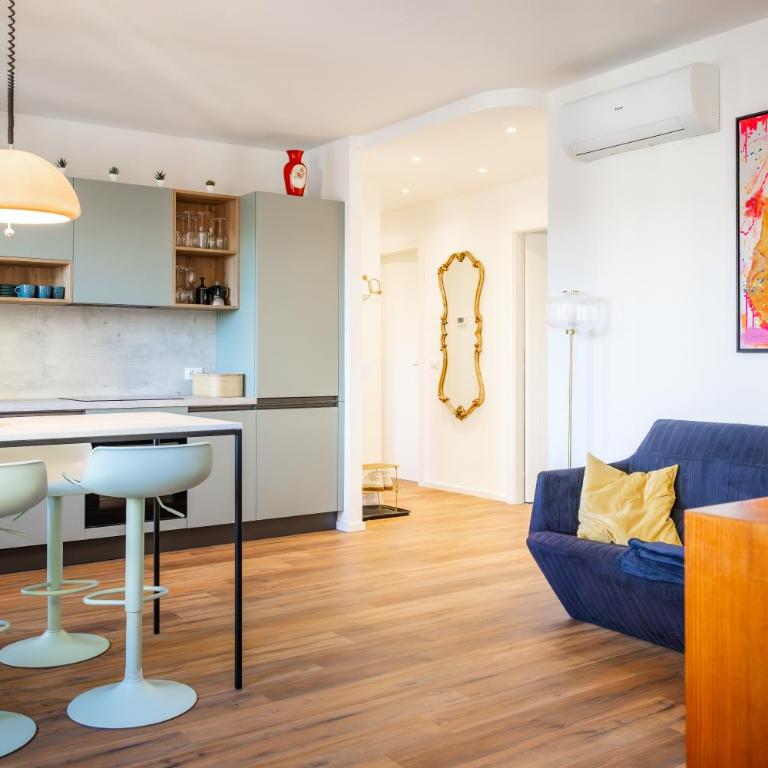 Villa Denis - Stylisches Premium Altstadt-Apartment mit Hafenblick & 2 Bädern - Appartamento con 2 Camere da Letto - 50