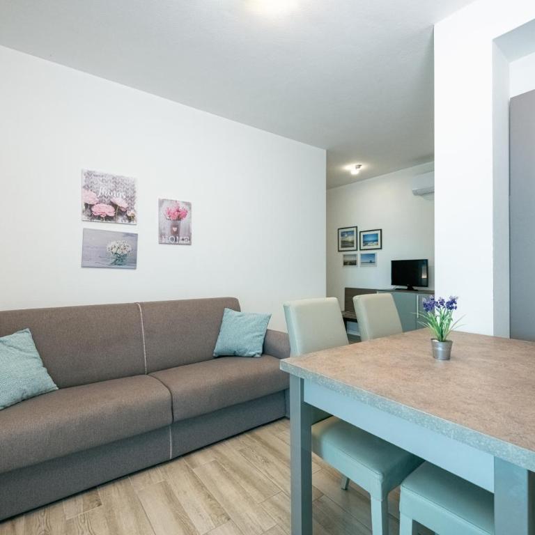 Milena Suite Apartments - One-Bedroom Apartment with Sea View - 20
