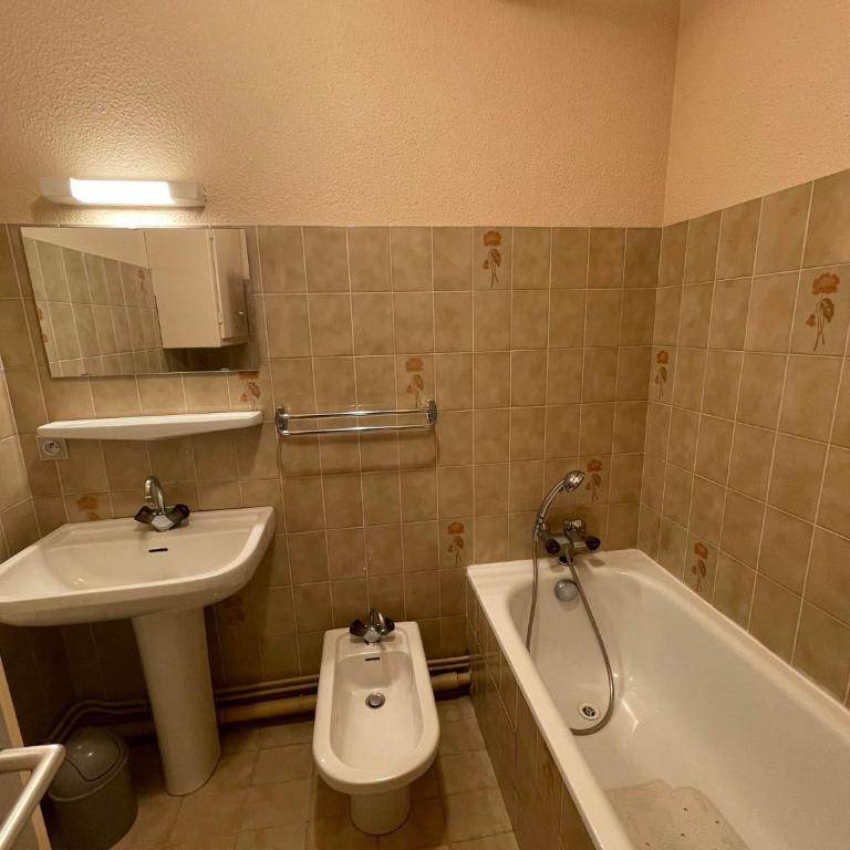 4SOMA7 - Appartement avec jolie vue sur les collines - Apartamento de 1 dormitorio con terraza - 8