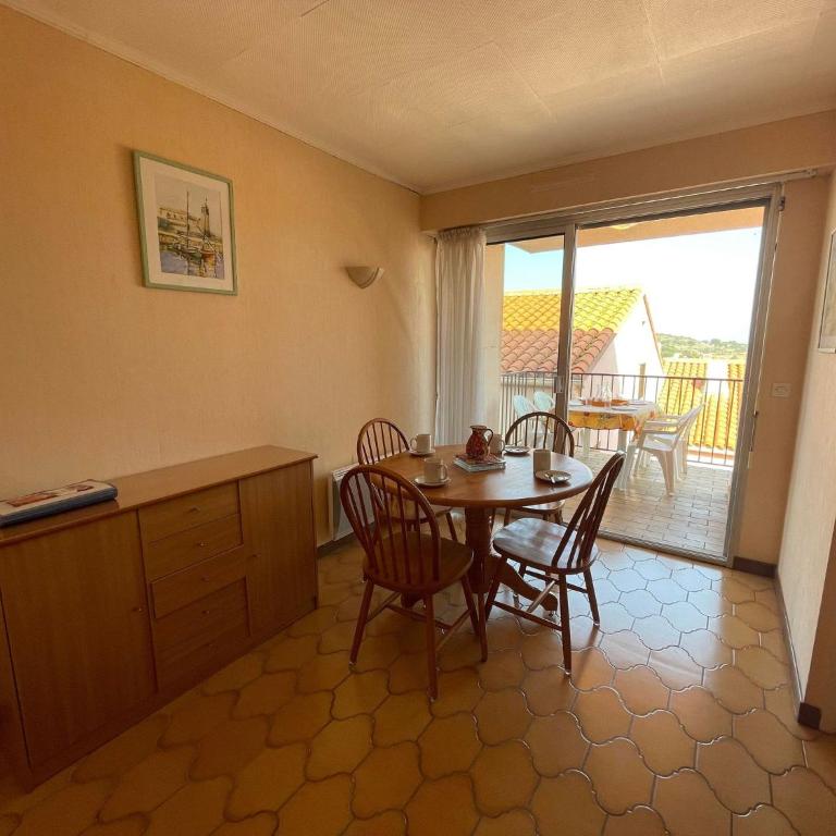 4SOMA7 - Appartement avec jolie vue sur les collines - Apartamento de 1 dormitorio con terraza - 11