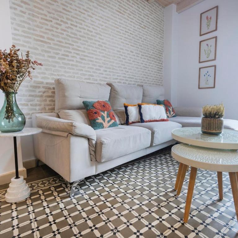 ISG Apartments Campana Free Parking - Four-Room Apartment - 1
