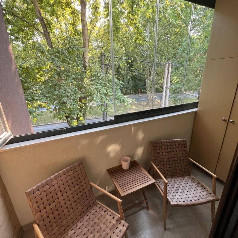 Stan - One-Bedroom Apartment - 2