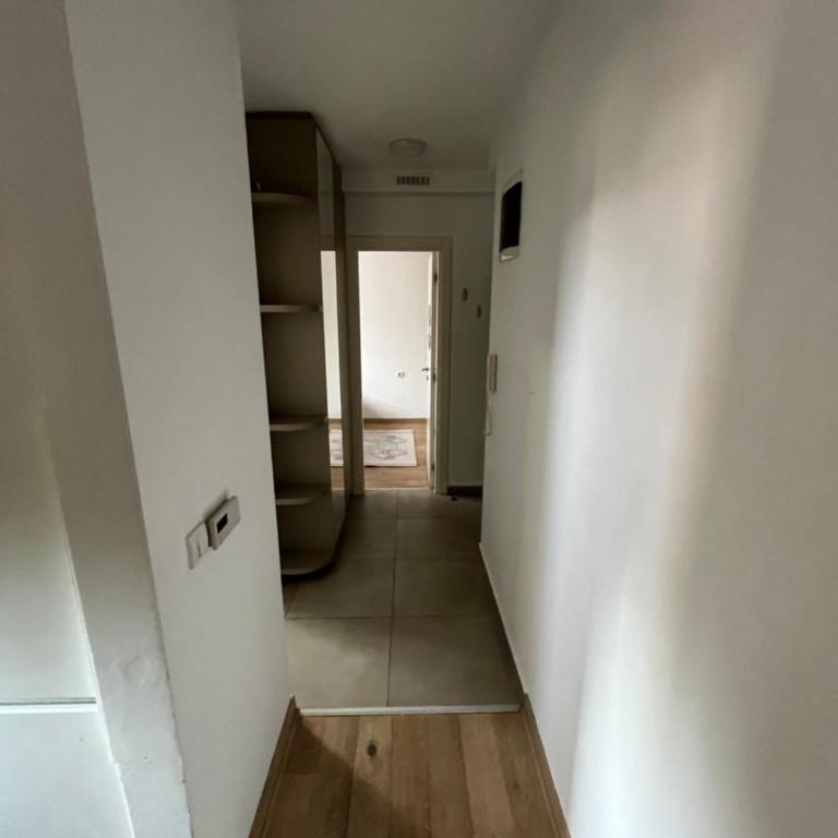 Stan - One-Bedroom Apartment - 10