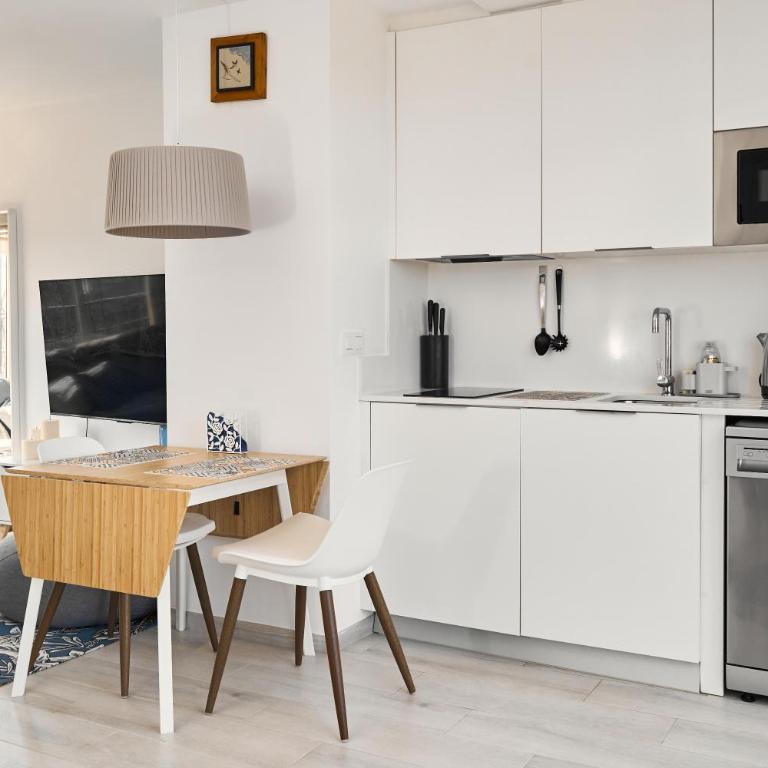 Beachfront Studio, Sea Views, Rooftop Terrace, Playa de Aro - Apartamento Estudio con vistas al mar - 25