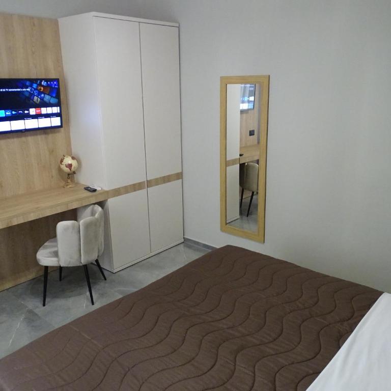 Karma6Rooms - in Sicilia nel centro di Catania - King Studio with Sofa Bed - 1