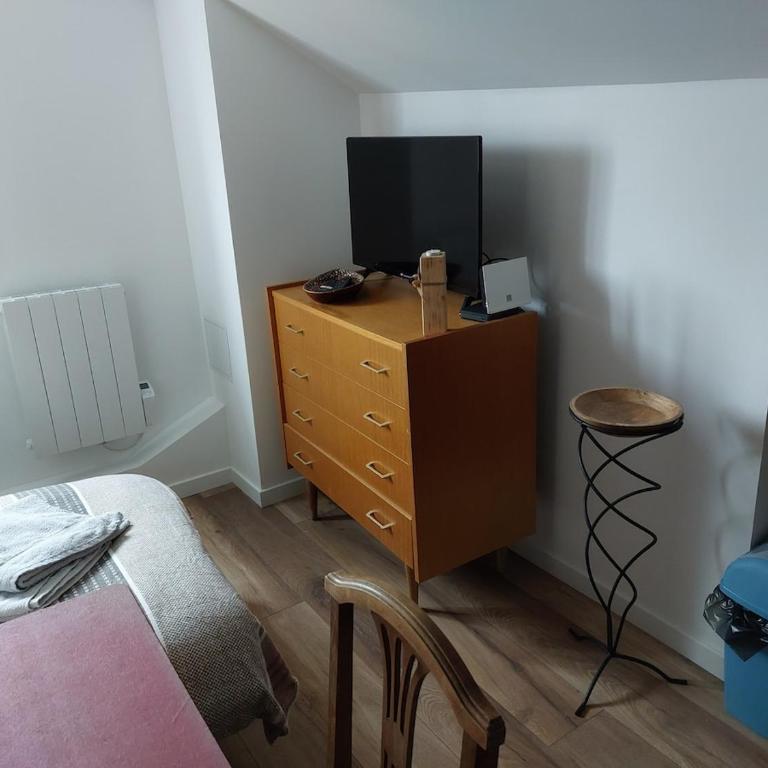 Seul sous les toits de Dijon - Appartement 1 Chambre - 3