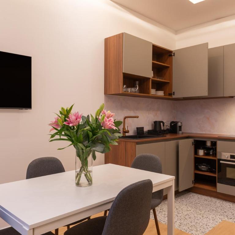 Faubourg Station - Appartement Familial 2 Chambres - 7
