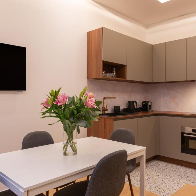 Faubourg Station - Appartement Familial 2 Chambres - 2
