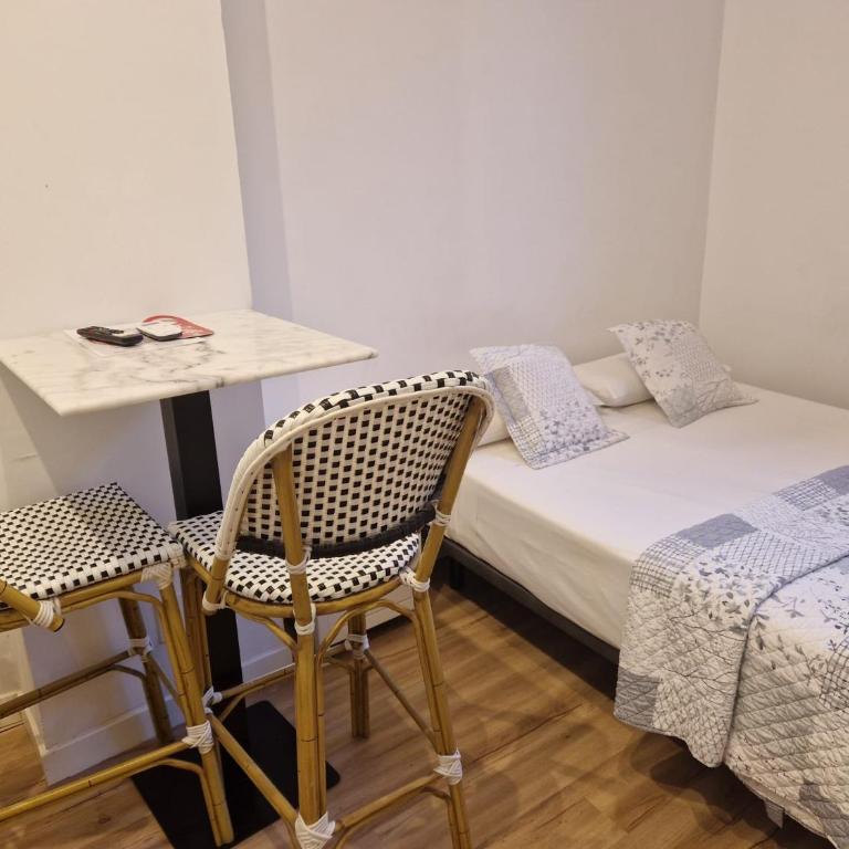 HOSTAL ANDREA SOL - Habitación Doble - 19