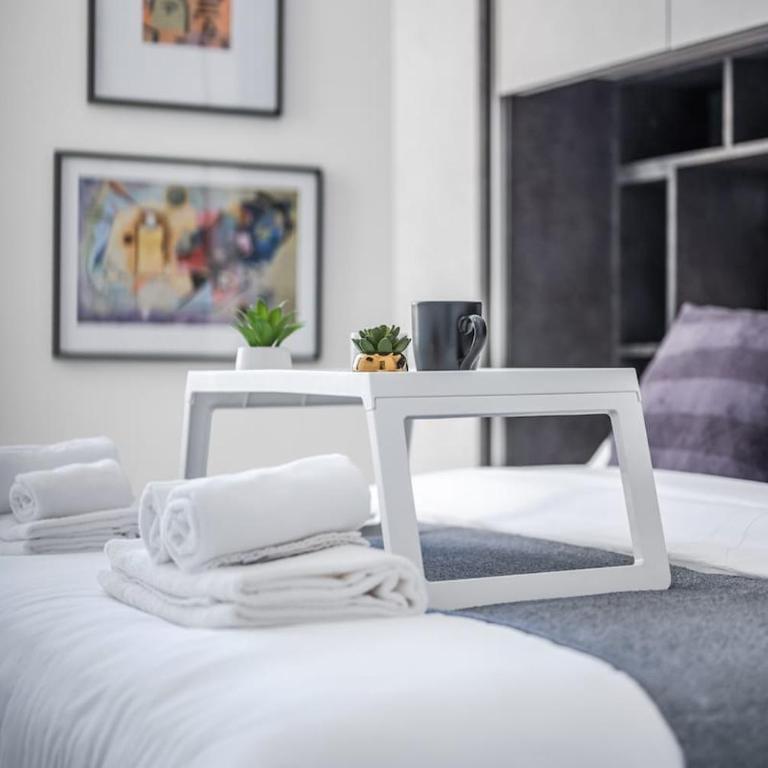 Train Station Deluxe 3 Bath - Appartamento con 2 Camere da Letto - 24