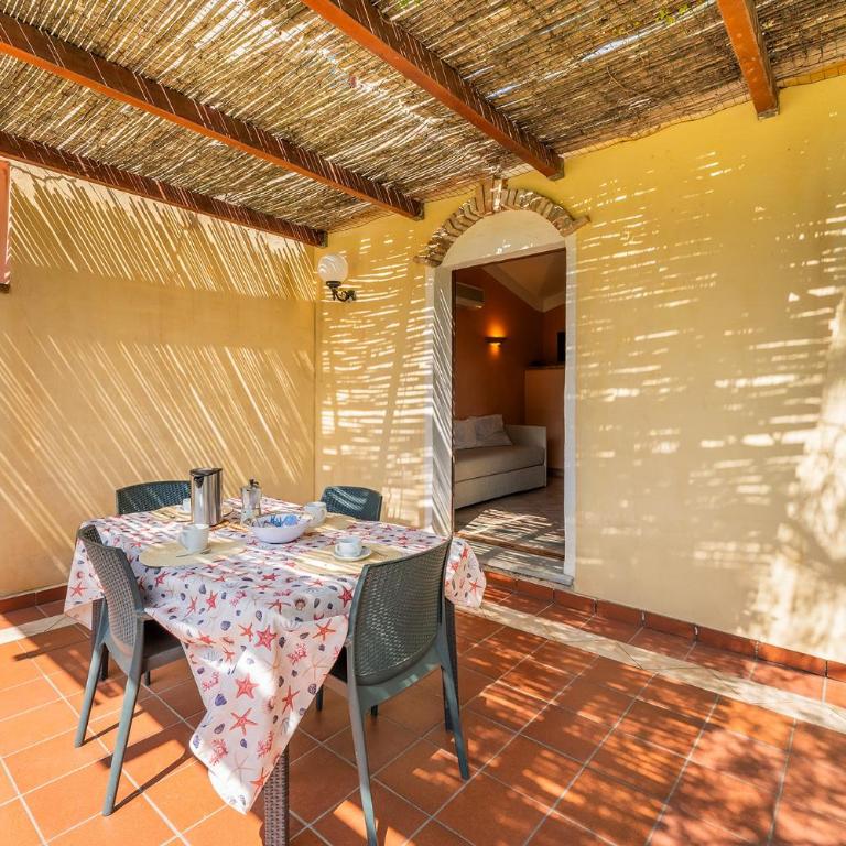 Residence Baia delle Palme - Appartamento con 2 Camere da Letto - 2