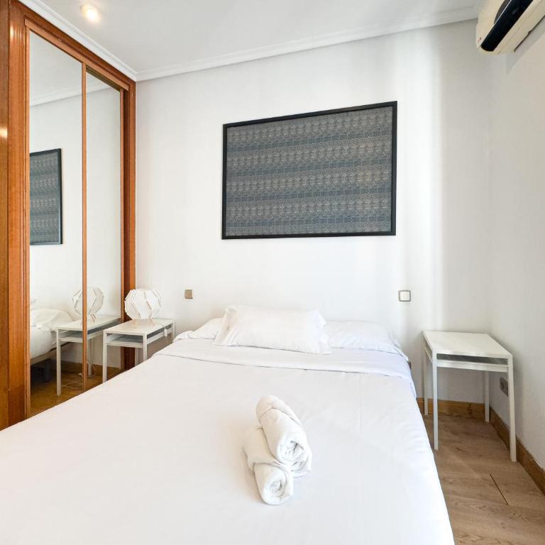 Casa de las letras - Apartment with Balcony - 2