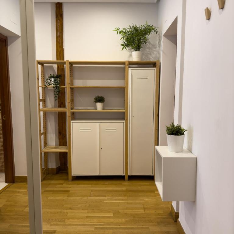 Casa de las letras - Apartment with Balcony - 13