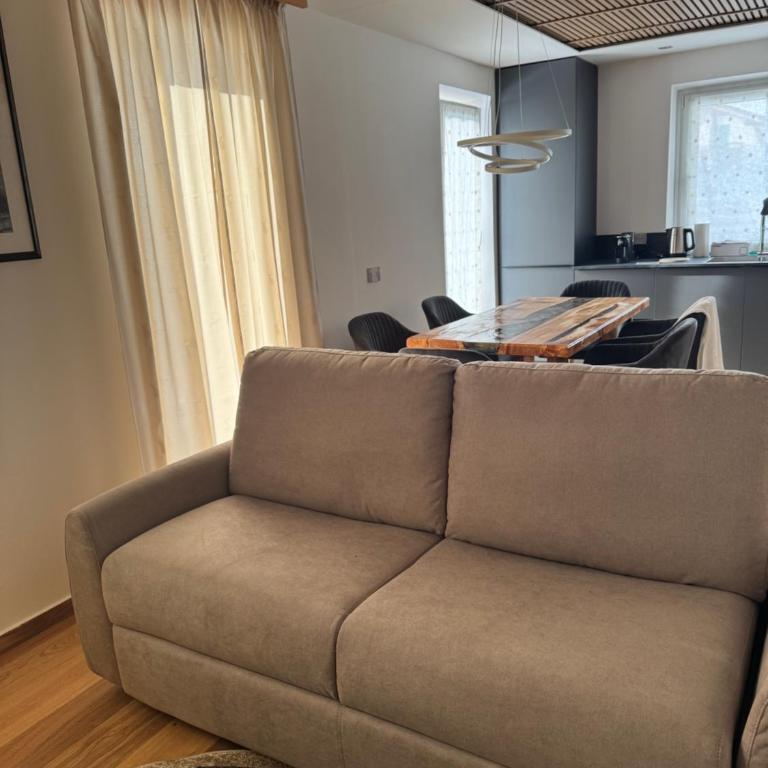 Cesa Balzan - Appartamento Deluxe con 2 Camere da Letto e Balcone - 20
