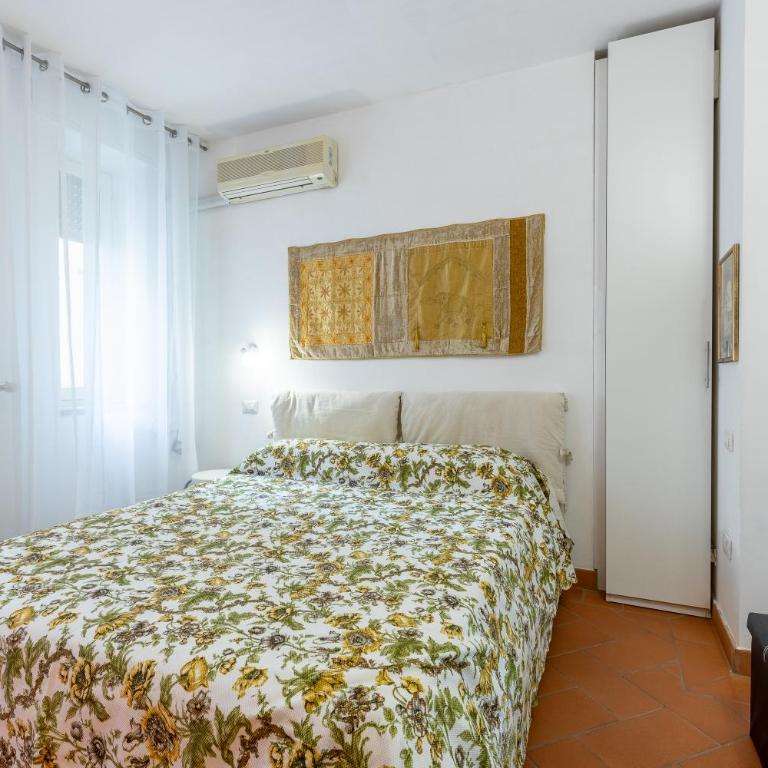Sofia's House - One-Bedroom Apartment - 2