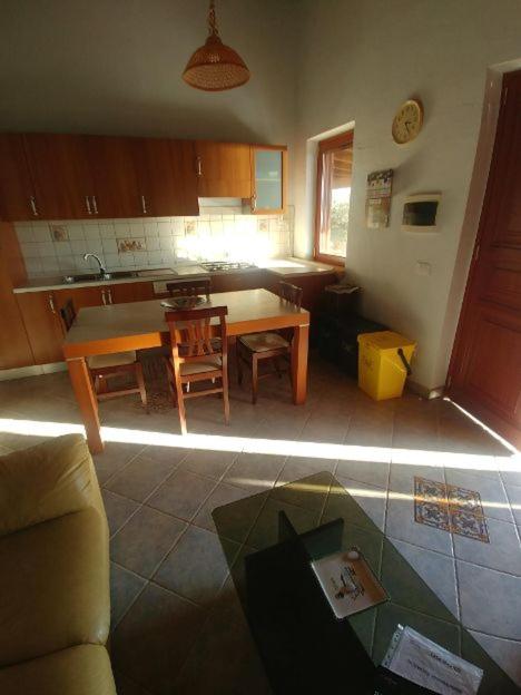 Giallonardomare-Villa con piscina - Four-Bedroom House - 20