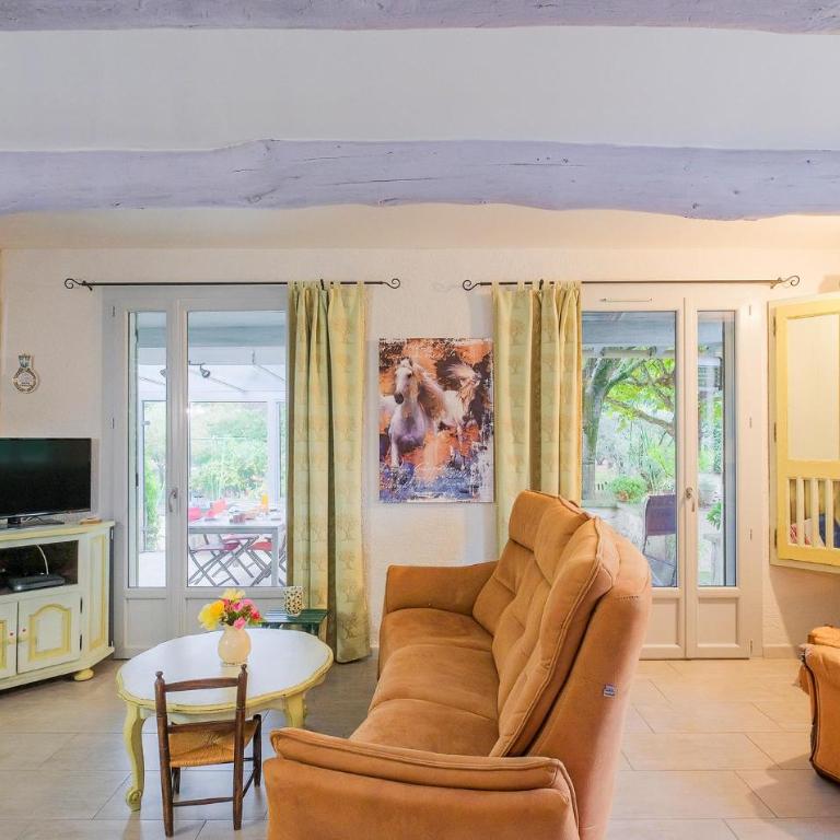 Lovely Home In Saint-Rémy-De-Provence - Maison de Vacances 2 Chambres - 2