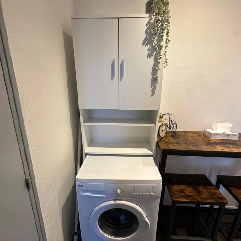Le 11 - Joli F2 rénové, Mulhouse centre - stationnement gratuit - Appartamento con 1 Camera da Letto - 17