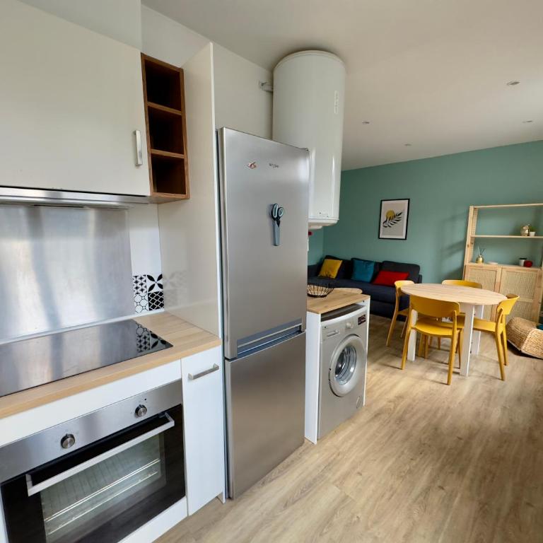 Spacieux Appartement 3 chambres Au Pied De La Gare - Apartamento de 3 dormitorios - 9