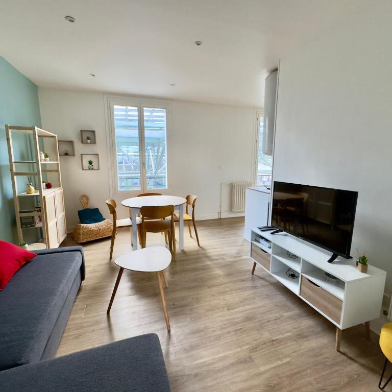 Spacieux Appartement 3 chambres Au Pied De La Gare - Apartamento de 3 dormitorios - 4