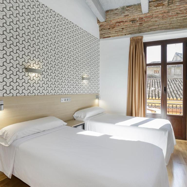 Atenas Granada - Double or Twin Room with Parking Place - 2