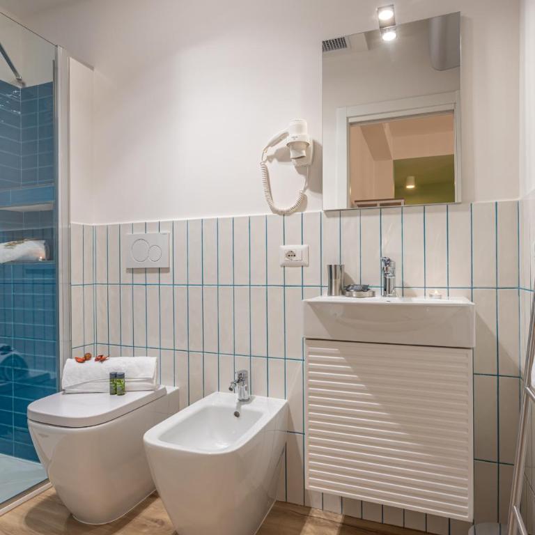 Le Muse Suites - Camera Tripla con Bagno Privato - 3