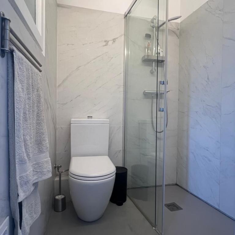 Top Studio with Terrace - One-Bedroom Apartment - 15